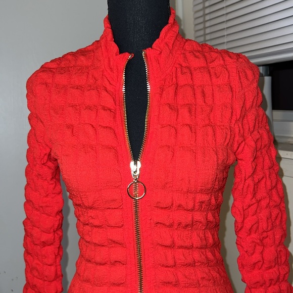 Orange / Red shirt romper - Picture 2 of 3